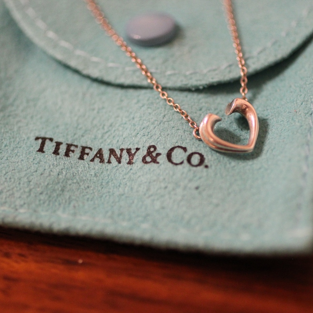 Authentic Tiffany & Co. Paloma Picasso Heart Necklace